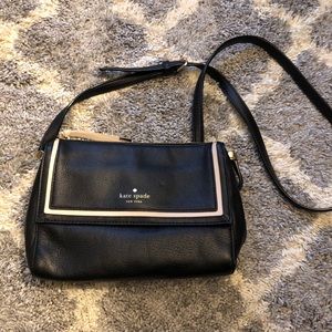 Kate Spade Black and Tan Crossbody
